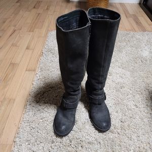 Born Gray Leather Boots